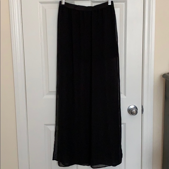 Maxi Skirt with High Slits on the sides - Picture 1 of 7